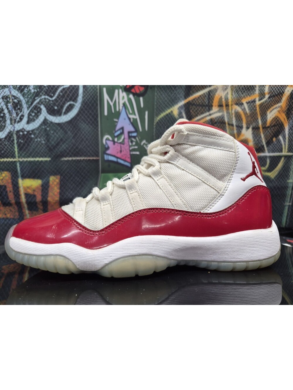 Nike Air Jordan 11 Retro Cherry Red White Shoes 5.5M 5.5Y or 7W 378038-116